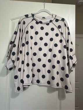 Apple White Polka Dot Relaxed Women's Top
